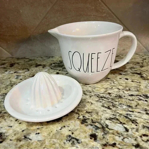 Rae Dunn "SQUEEZE" Juicer Pitcher With Handle by Magenta Artisan Collection - Picture 2 of 12